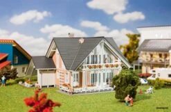 130394 Faller Haus Prestige