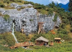 272532 Faller Jagdhütte Mit Hochsitz