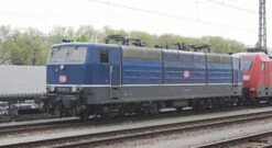 51945 Piko E-Lok/Sound BR 181.2 Blau DB AG VI + PluX22 Dec.