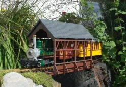 62116 Piko Überdachte Brücke