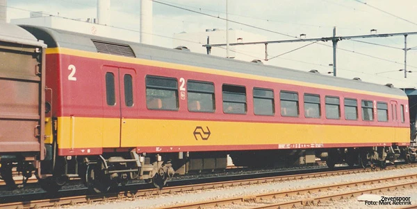 97643 Piko Personenwg. ICR 2. Kl. SNCB IV, Andere Nummer 3 97643 Piko Personenwg. ICR 2. Kl. SNCB IV, Andere Nummer
